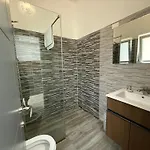 Leodori 1 Апартаменты *