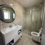 Leodori 1 Апартаменты